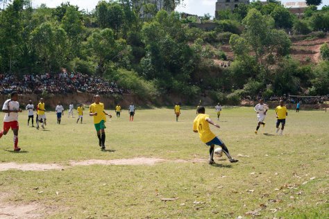 01-21-17-soccer-in-alakamisy