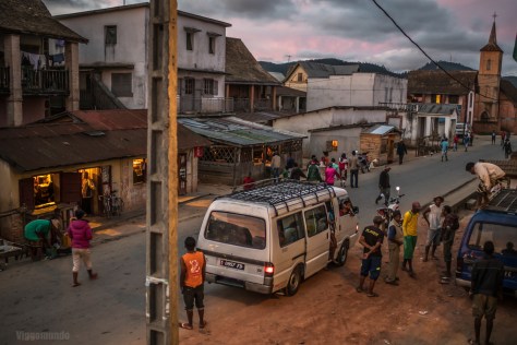 04-12-17 Alakamisy Street Scene Night